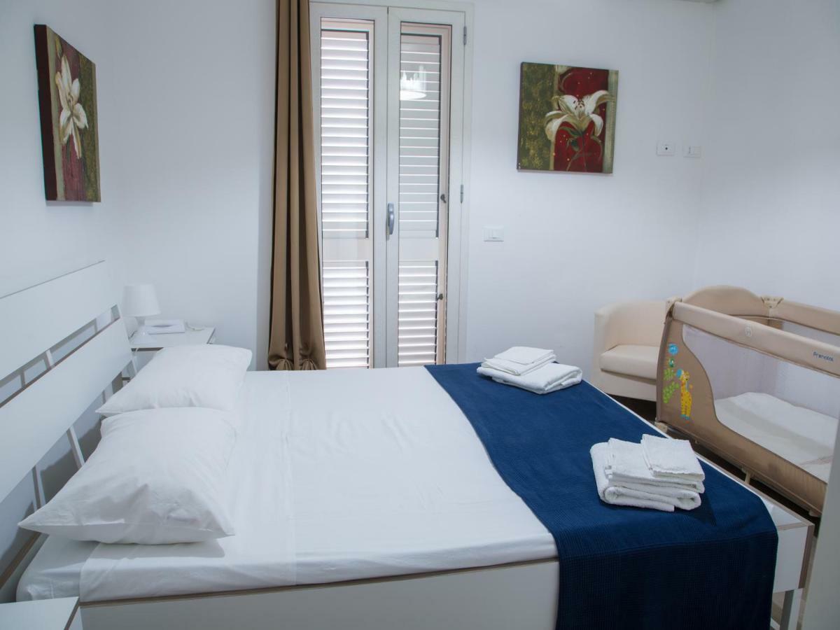 Ferienwohnung Le amiche 2 Marina di Ragusa Exterior foto